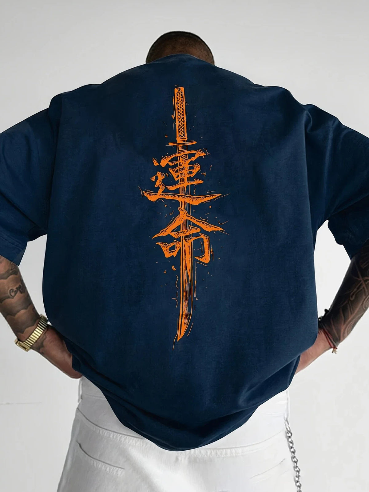 A men's short sleeved T-shirt made of pure cotton with a Japanese samurai sword pattern printed on it, regular style, fashionabl